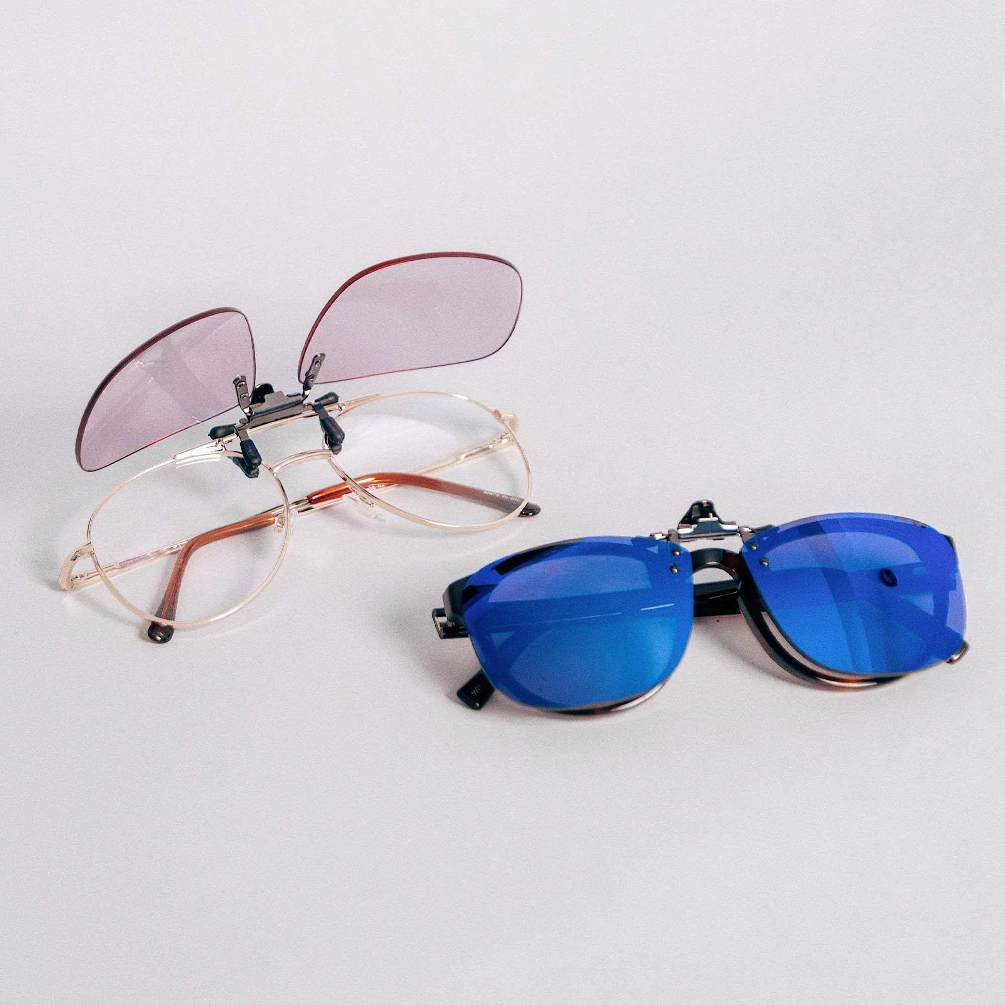 Flip Clip - Square - Image 5